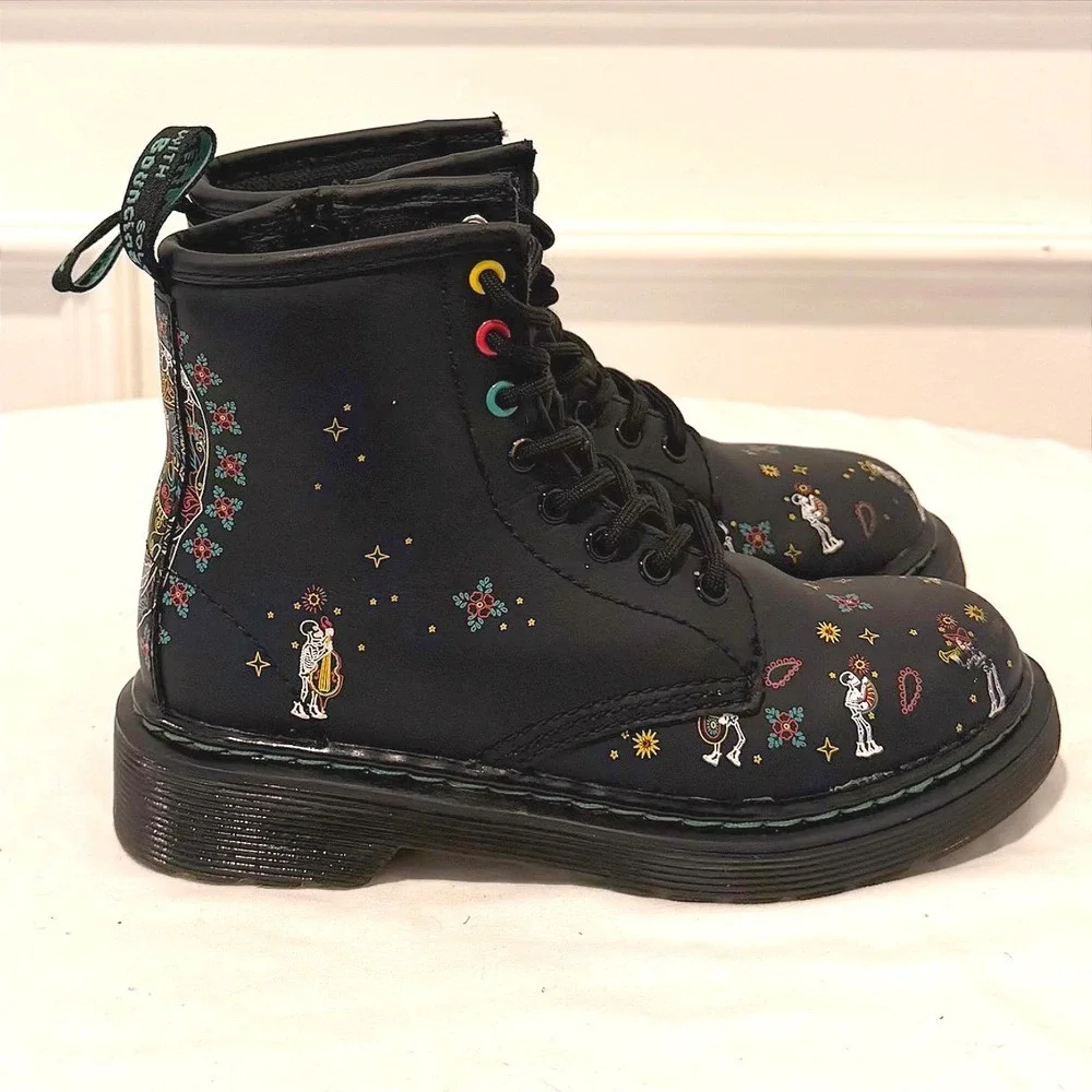 Dr. Martens Youth Size 13 (UK‎ 12) Day of the Dead Skull Print Combat Boots